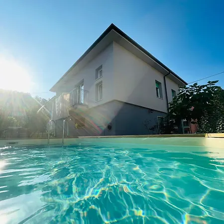 Villa Casa Piero, Relax E Piscina Privata Tra Le Colline Delle Langhe Alba (Piedmont)