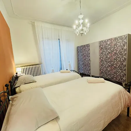 Casa Piero, Relax E Piscina Privata Tra Le Colline Delle Langhe Alba (Piedmont)