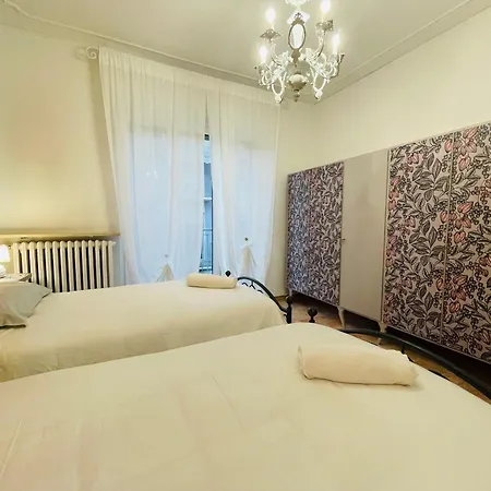 Casa Piero, Relax E Piscina Privata Tra Le Colline Delle Langhe Alba (Piedmont)