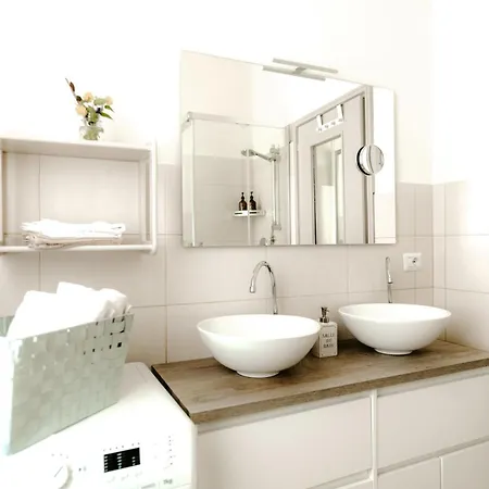 Villa Casa Piero, Relax E Piscina Privata Tra Le Colline Delle Langhe Alba (Piedmont)