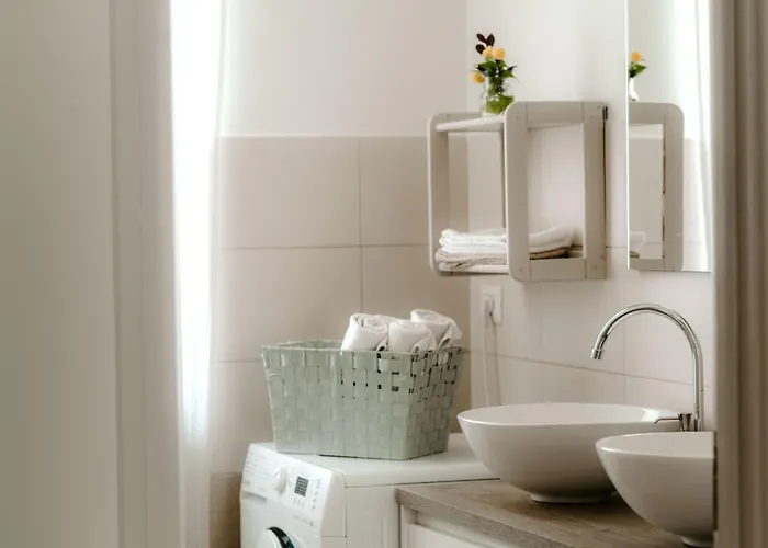 Casa Piero, Relax E Piscina Privata Tra Le Colline Delle Langhe Alba (Piedmont)