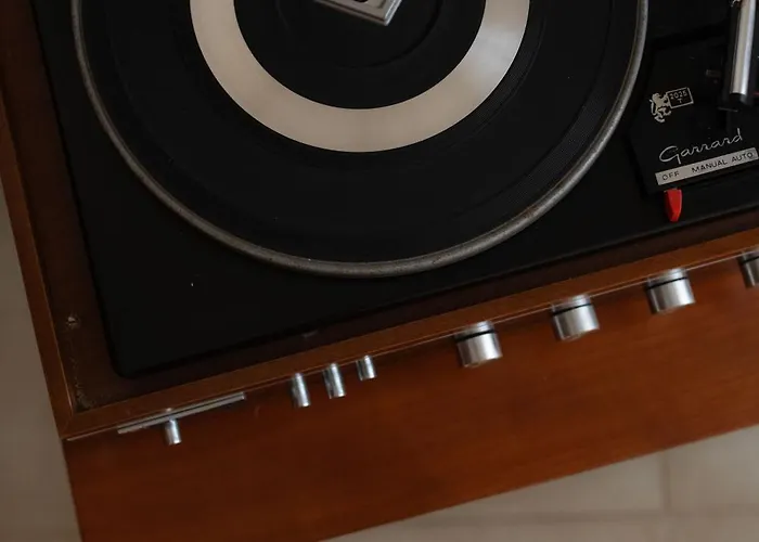 Casa Piero, Relax E Piscina Privata Tra Le Colline Delle Langhe *